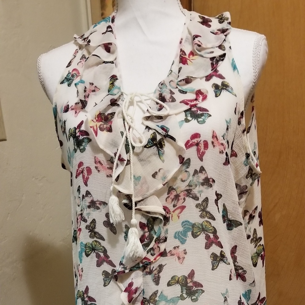 delicate ruffle top with ties